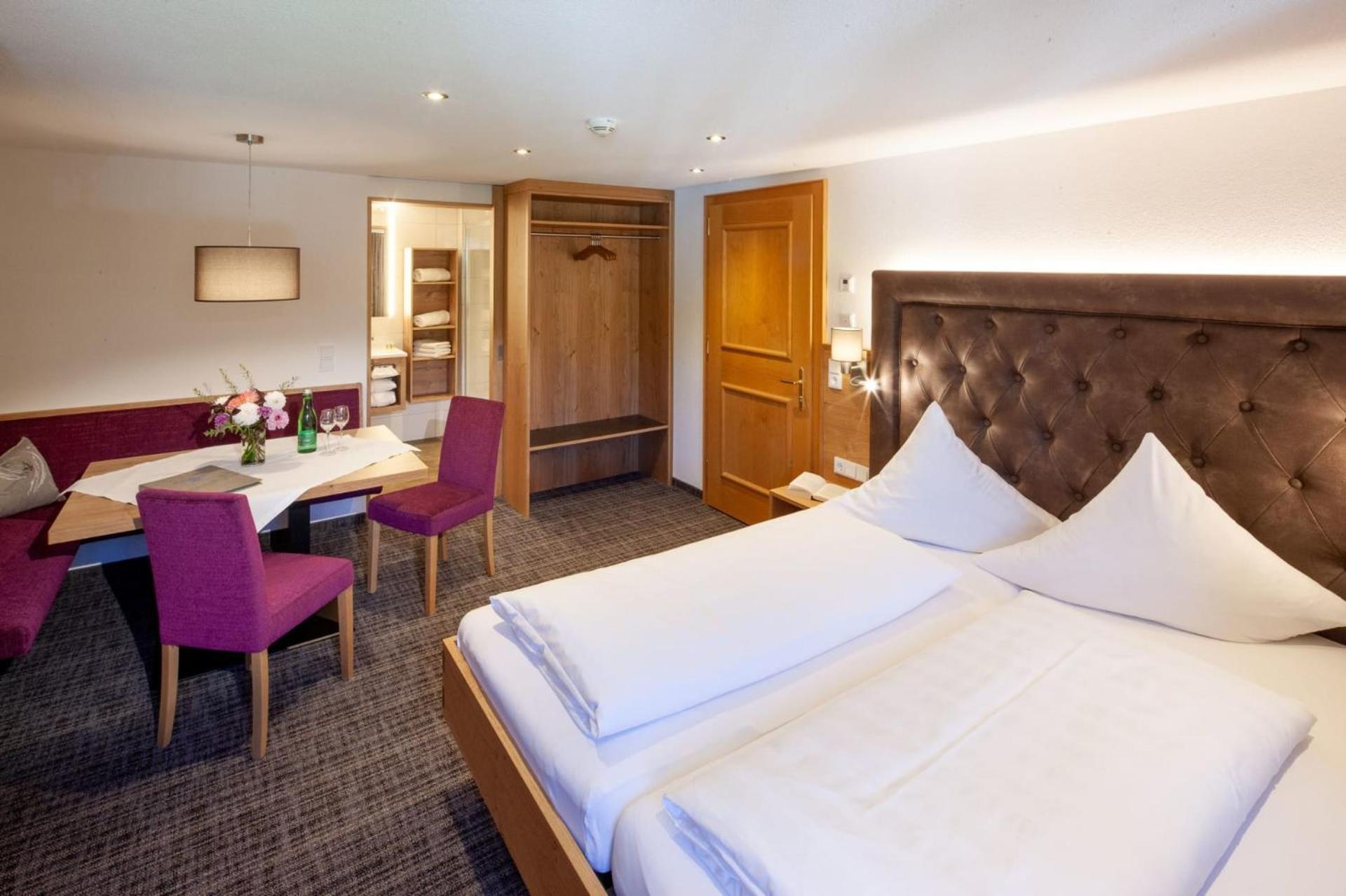 Hotel Alpenblume ดามุลส์ ภายนอก รูปภาพ